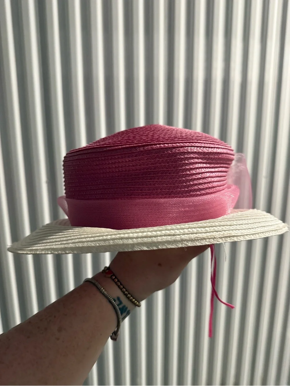 Giovannio ✅Hat Pink & White Sinamay Fascinator with Rosette Accent
